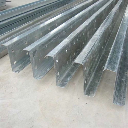 天津欣潤金屬 專業(yè)生產(chǎn)與銷售山西Z型鋼的優(yōu)質(zhì)建筑材料供應商